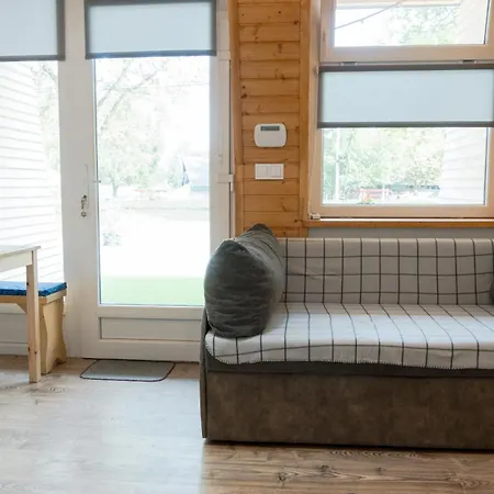 Matroz - Koezvetlenuel A Stranddal Szemben 아파트 발라톤알마디