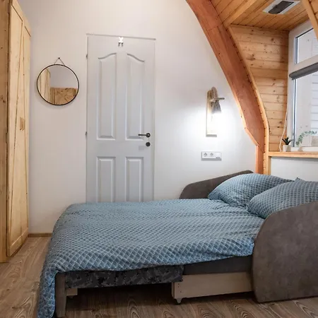 Appartement Matroz - Koezvetlenuel A Stranddal Szemben Balatonalmádi
